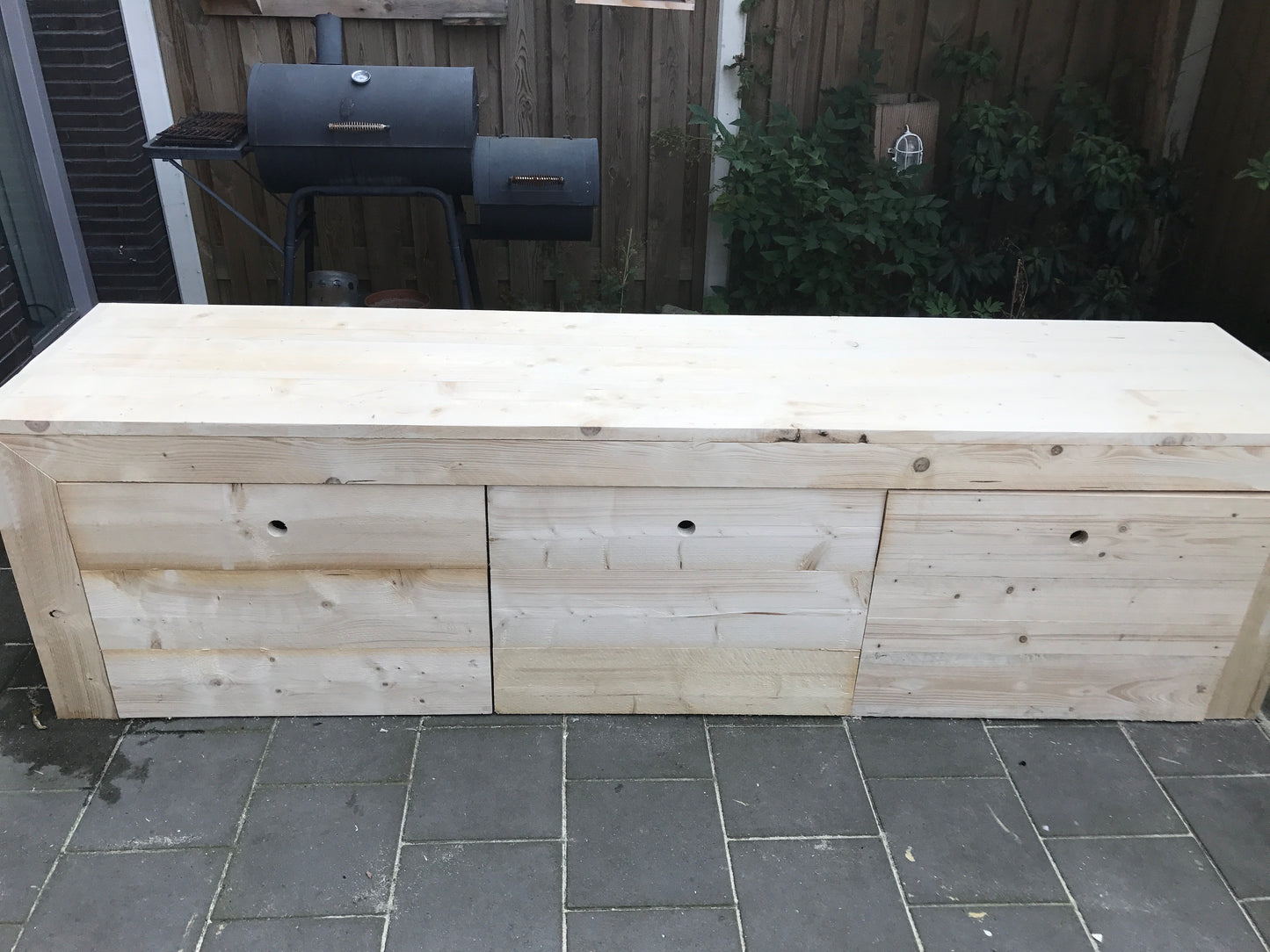 Steigerhouten bank met lades Marleen