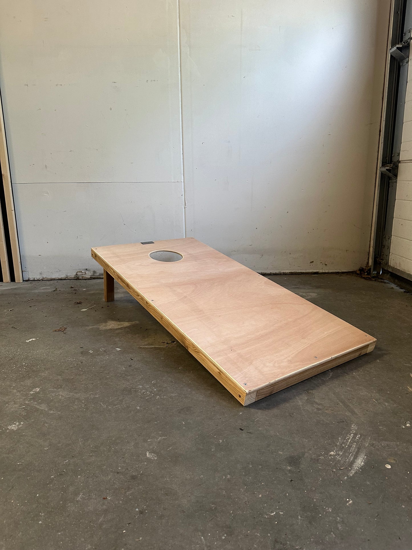 Cornhole game