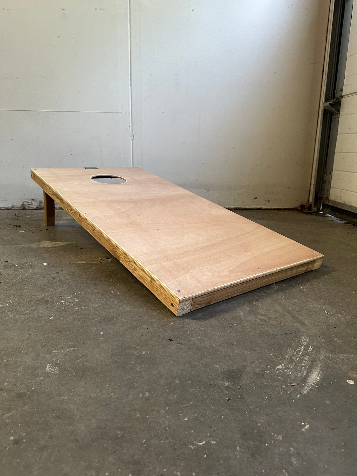 Cornhole game